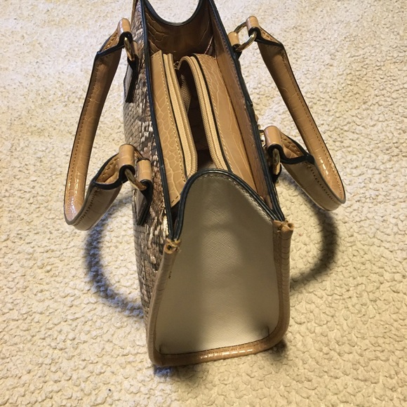 ALDO Purse - 9.5 length and 7.5 height.  Tan and snake skin pattern. - Picture 3 of 7